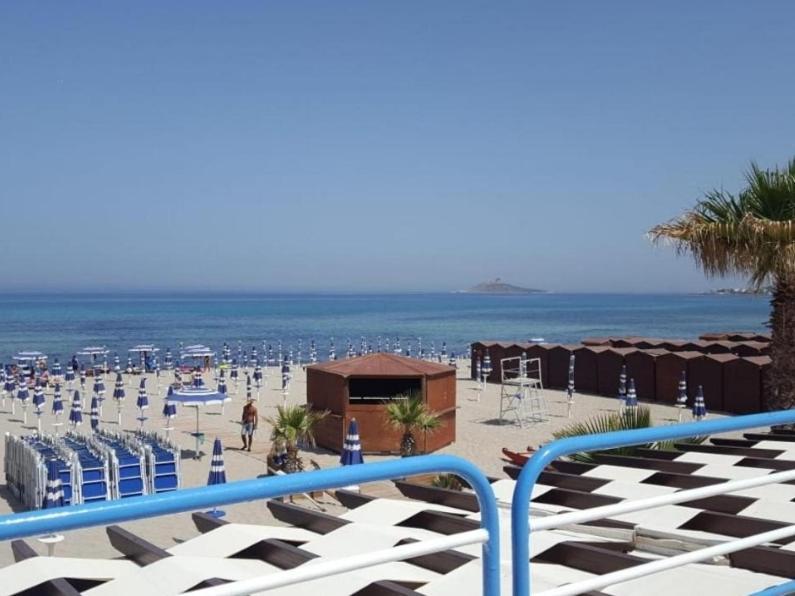 New Island Otel Isola delle Femmine Dış mekan fotoğraf